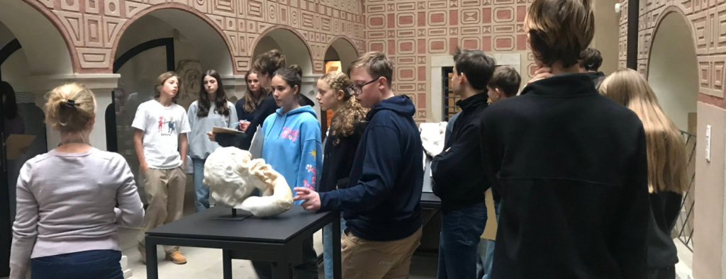 microsoft-edge-8tvoDBqOHZU-unsplash 1